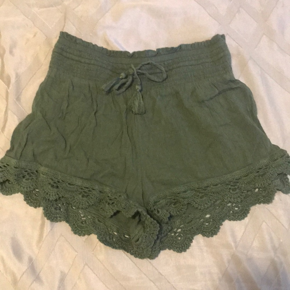 Flowy shorts